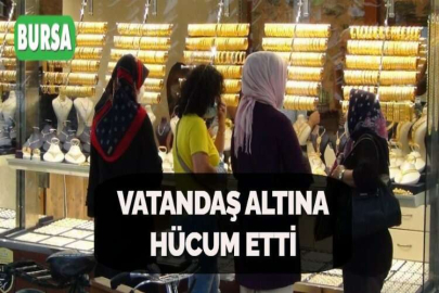 VATANDAŞ ALTINA HÜCUM ETTİ