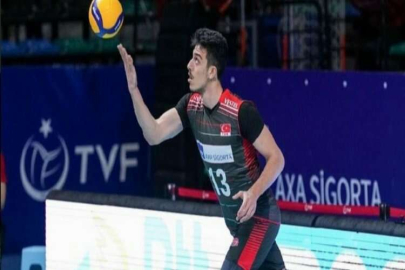 Bursa Büyükşehir Belediyespor Erkek Voleybol Takımı’nın son transferi Halit Kurtuluş