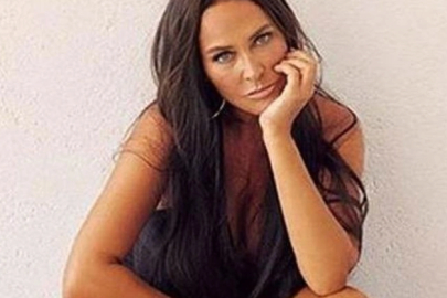 Hülya Avşar yıllara meydan okumaya devam ediyor