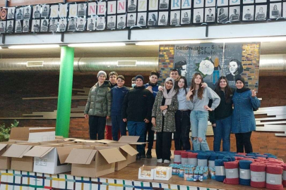 Alman gençlerden Türkiye’deki depremzedelere seferberlik