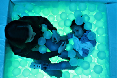 Türk eğitimcilerin elinde hayata bağlandı