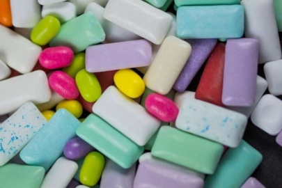 Sakız yutarsanız ne olur?