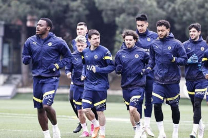 Fenerbahçe'nin, Giresunspor maçı kamp kadrosu açıklandı