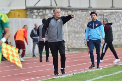 İnegölspor, Esenler Erokspor'u 2-1 mağlup etti