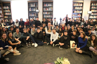 Oyuncu Gördüm,Bursa Nilüfer'de öğrencilerle buluştu