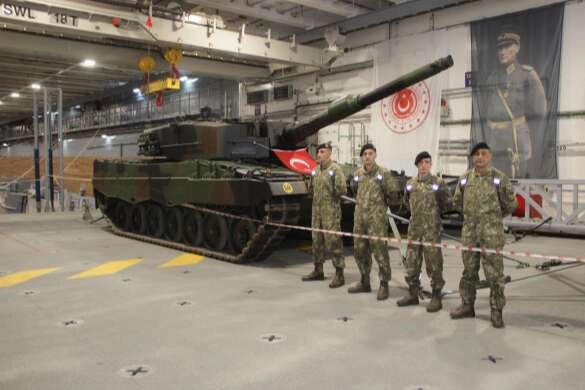 TCG Anadolu, içeriden görüntülendi