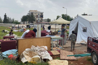 Mahalle arasındaki çadırlar, çadır kentlere taşınıyor