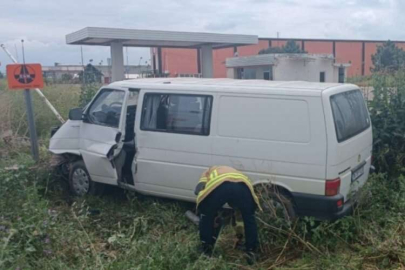 Hastane dönüşü kaza! Anne öldü, baba ile oğlu yaralandı!Bursa'da anne toprağa verildi
