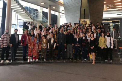 “YÖRE YÖRE TÜRKİYE” TÜRK HALK MÜZİĞİ KONSERİNE YOĞUN İLGİ