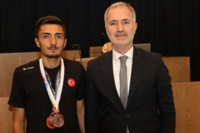 Balkan 3.'sü Yunus Emre Akkuş, İnegöl'de ödüllendirildi