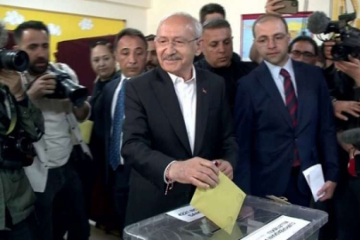 Kemal Kılıçdaroğlu Ankara'da oyunu kullandı