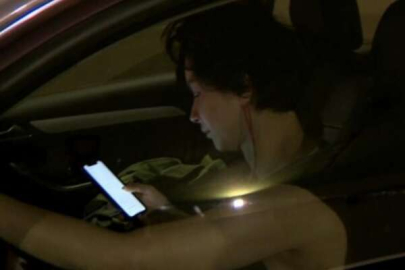 Merve Boluğur trafik kurallarını umursamadı!