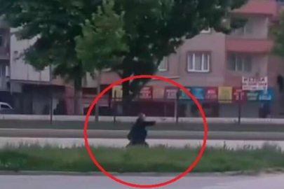 Bursa'da akaryakıt istasyonunda korku dolu anlar!Silahlı kavga...