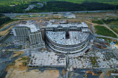 İstanbul Tıp Fakültesi'nin yeni sağlık üssü Hasdal'da yükseliyor