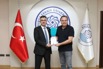 BTÜ öğretim üyesi Darıcılı'nın çok satan kitabı "İstihbarat 101"