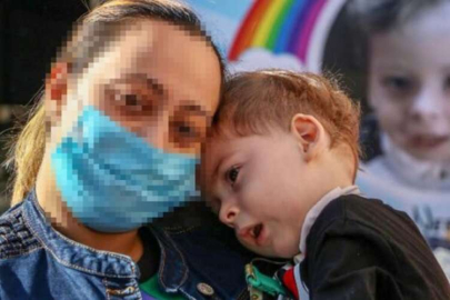 SMA hastası Mustafa Yağız hayatını kaybetti! Annesi yardım paralarıyla oto galeri açtı