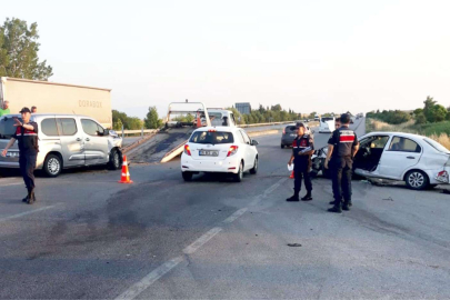 Bursa-İzmir Karayolu'nda korkunç kaza: 7 yaralı