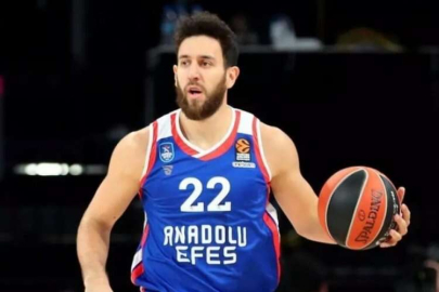 Vasilije Micic, Anadolu Efes'ten ayrıldı