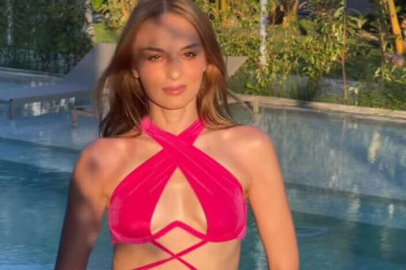 Nilperi Şahinkaya'dan Hafsanur Sancaktutan taklidi