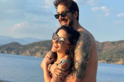 Melek Mosso, sevgilisiyle tatile çıktı