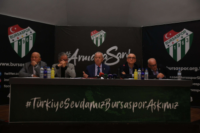 Bursaspor Divan Başkanı Galip Sakder, Recep Günay’a sert sözler: ''Bizim ananevimizde söz namustur”