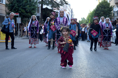 Yörükler şehir merkezine indi