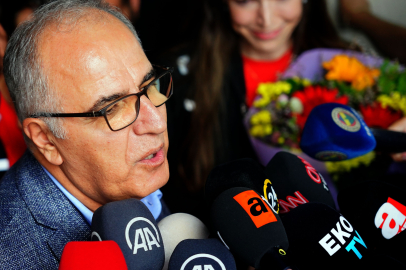 TVF Başkanı Üstündağ: “Türk voleybolu adına gurur duyuyorum”