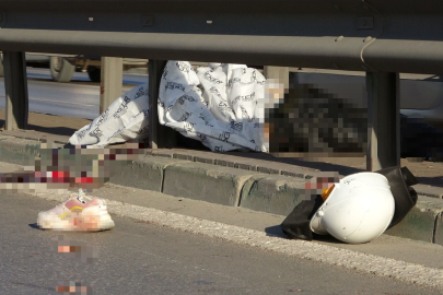 O motor sürücüsü bariyerlere çarparak hayatını kaybetti