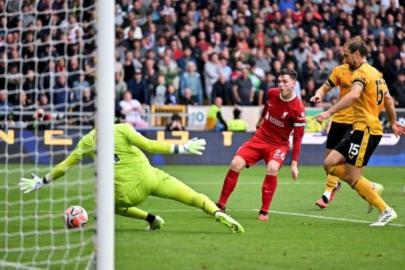 Liverpool geriden gelerek kazandı