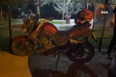 Otomobil ile çarpışan motosiklet sürücüsü hayatını kaybetti