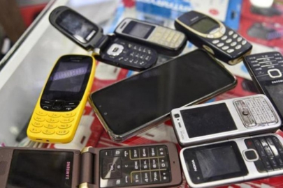 Tuşlu telefonlar yeniden tercih edilmeye başlandı!