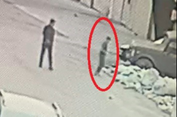 Çocukların ateşle oyunu! Pahalıya mal oldu..