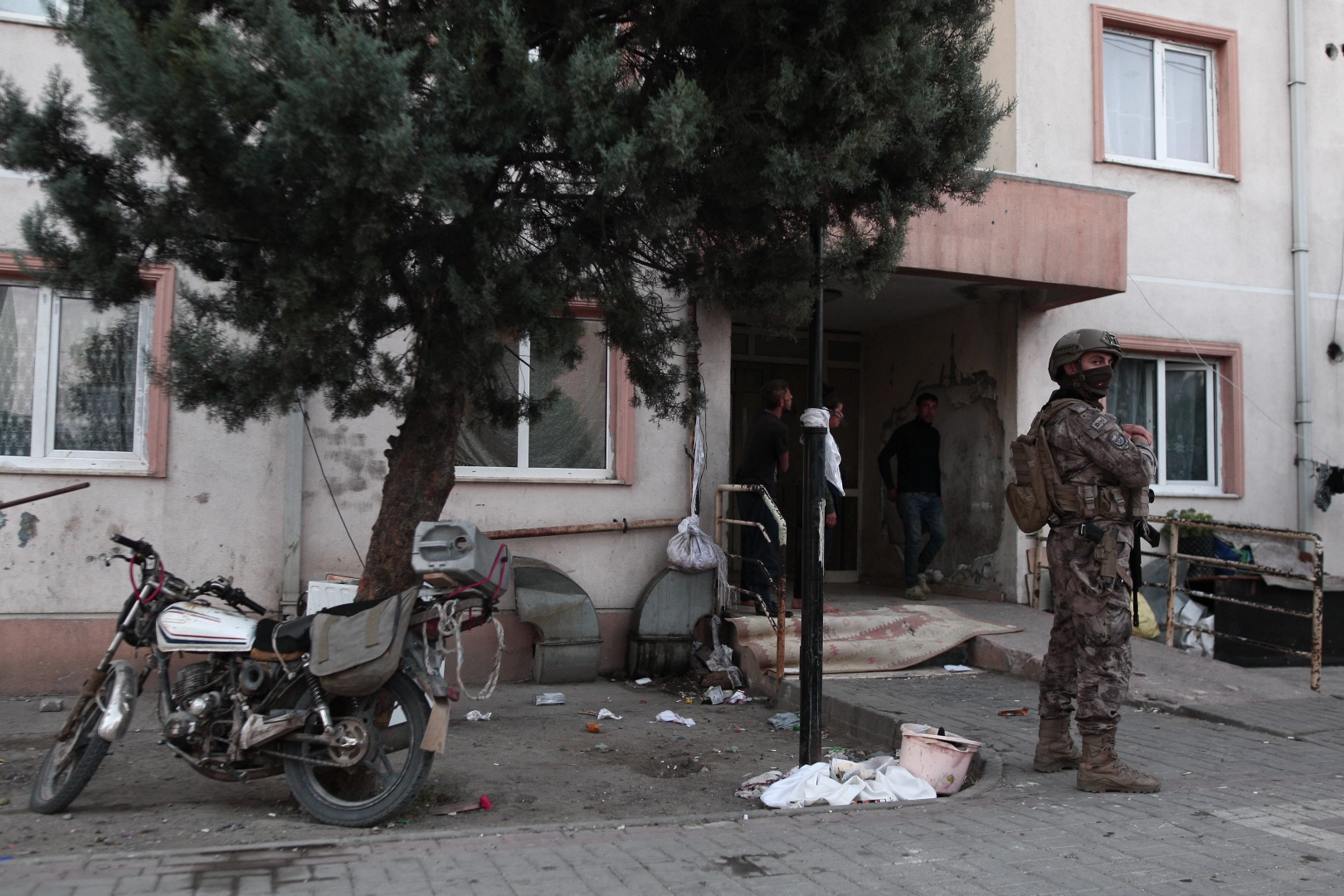 Bursa’da helikopter destekli uyuşturucu operasyonu