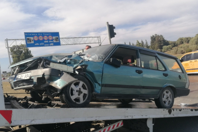 Aynı kavşakta 2 gün içinde yaşanan 3 kazada 2 kişi yaralandı