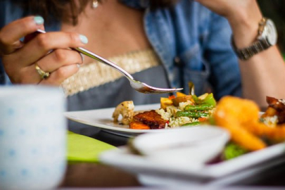 Neden canınız aniden bir şeyler çeker?