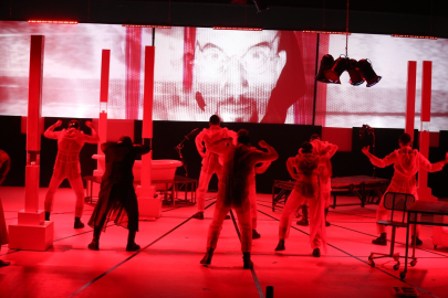 'Yılın Oyunu' '1984'' isimli oyun