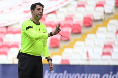 Başakşehir - Galatasaray maçının VAR'ı Mustafa Öğretmenoğlu