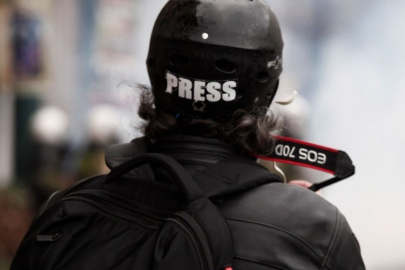 Türk gazetecilere ücretsiz iletişim imkanı