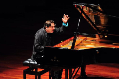 Fazıl Say: Türkiye'nin Ünlü Piyano Virtüözü