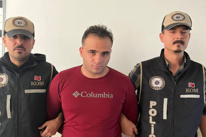 Sahte istihbaratçı kıskıvrak yakaladı