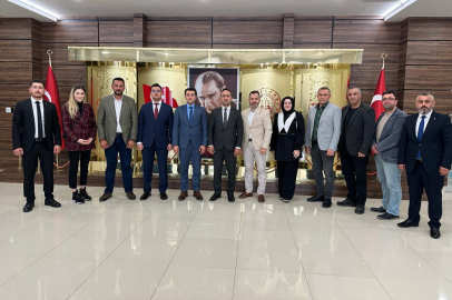 AK PARTİ GEMLİK YENİ YÖNETİMİ ZİYARETLERE HIZ VERDİ