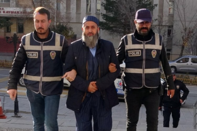 Paylaşımı tepki çekmişti! Fenomen dönerci Atatürk'e hakaret ettiği suçlamasıyla gözaltına alındı