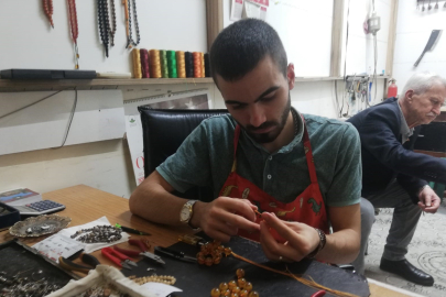 1920'den bu yana dede mesleğini sürdürüyorlar