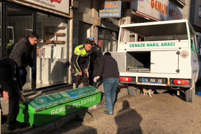 Bursa'nın o ilçesinde dehşet anları! Yabancı uyruklu şahıslardan bıçaklı kavga!