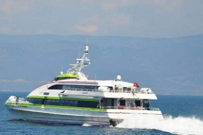Gökçeada ve Bozcaada’ya tüm feribot seferleri iptal edildi