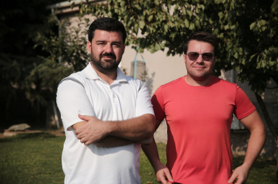 Mühendis kardeşler mesleklerini bırakıp çiftlik kurdu