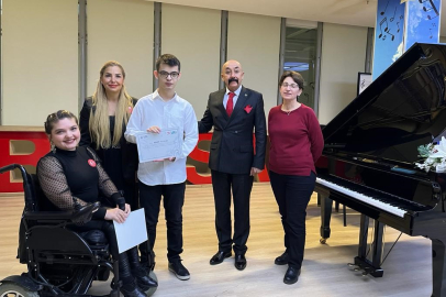 ‘Engelsiz Piyano Resitali''nde müzik ziyafeti