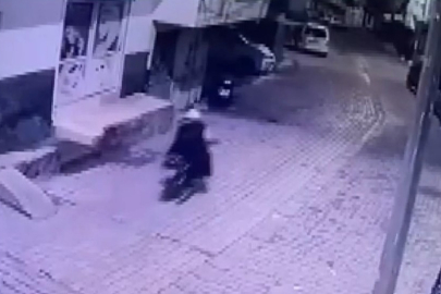 Motosiklet hırsızlığı kameraya yansıdı