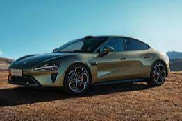 Xiaomi'nin Elektrikli SUV Modeli Xiaomi SU7 Büyük İlgi Çekiyor