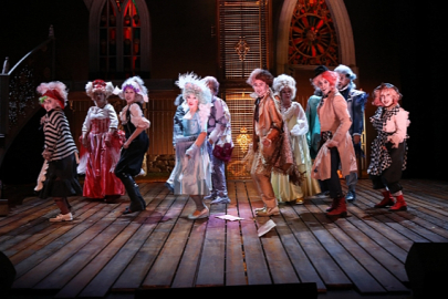 HAFTANIN İZ BIRAKAN TİYATRO OYUNLARI